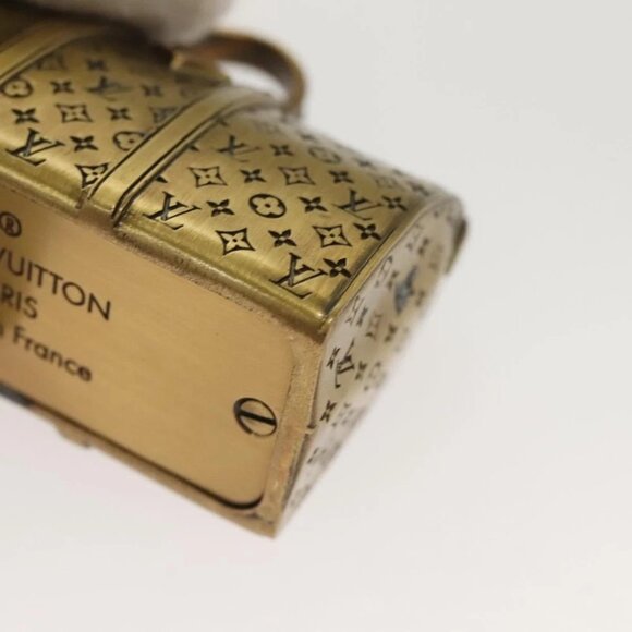 LOUIS VUITTON Paper weight metal Gold LV - Picture 10 of 14